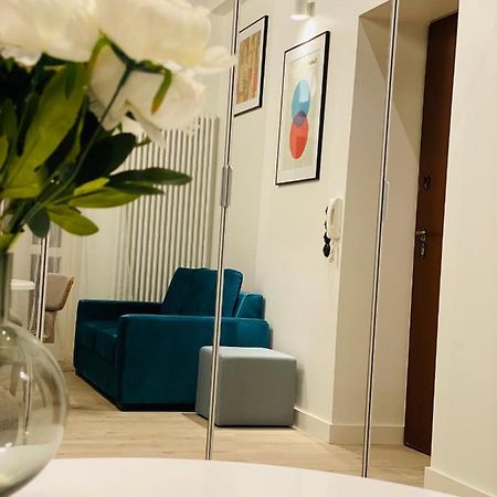 1 Syp, Kawa Vertuo, Kosmetyki Ada, 3 Min Metro Wilenska, By Visitwarsaw Apartments Ngoại thất bức ảnh